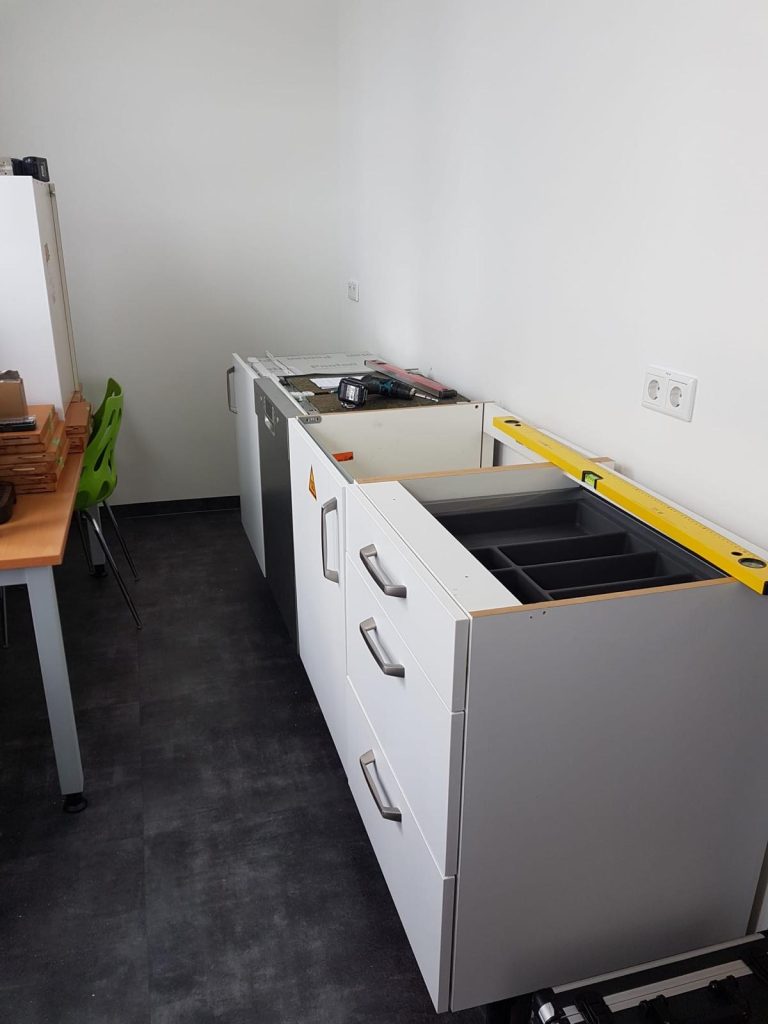 Küchenmontage Nürnberg professioneller Service