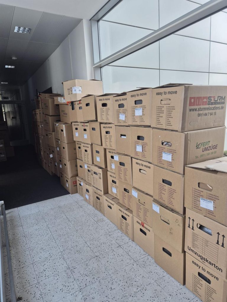 Überseeumzug ab Nürnberg: Fachgerechte Exportverpackung von Möbeln